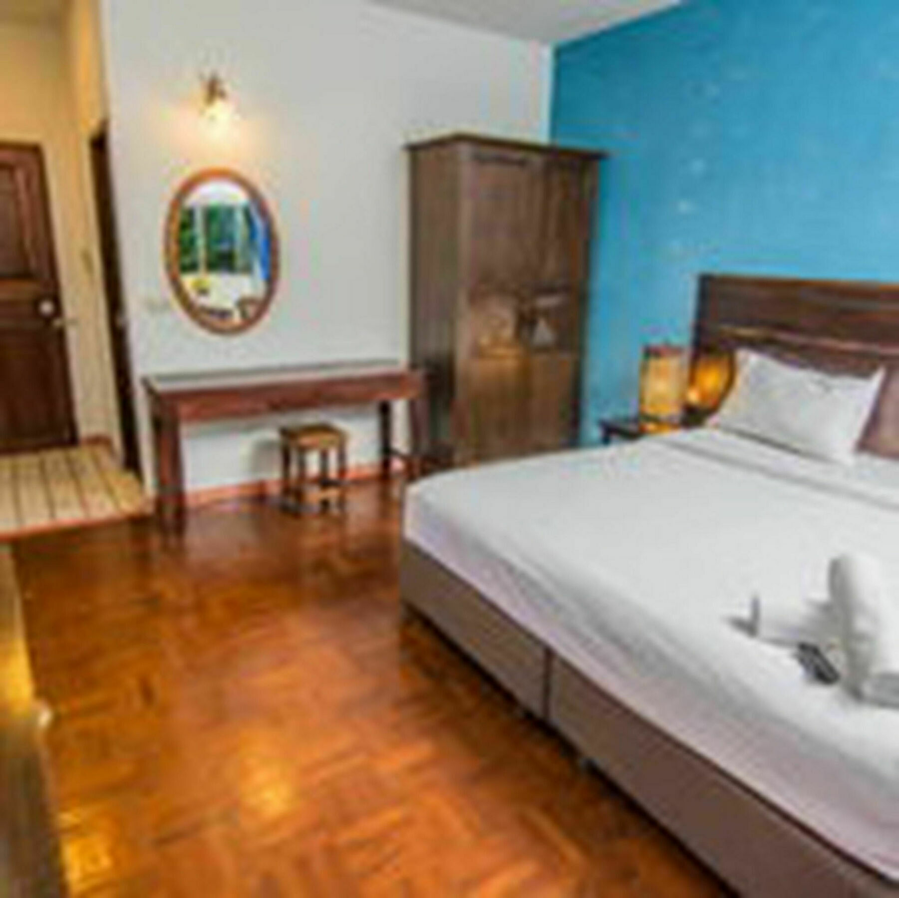 Hotel Sutus Court 2 Pattaya Exterior foto