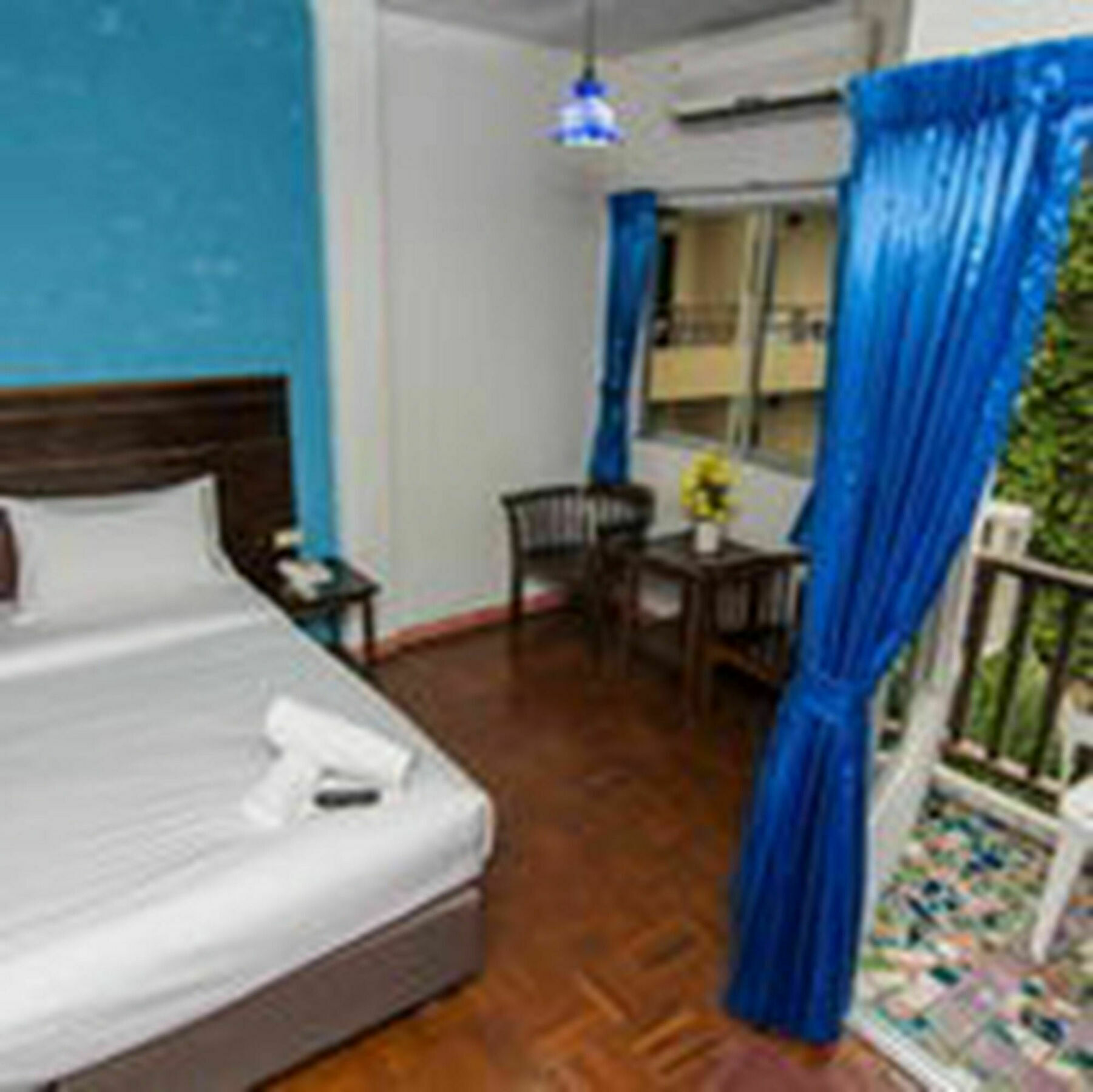Hotel Sutus Court 2 Pattaya Exterior foto